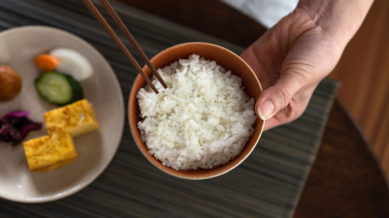 日本人の手に馴染む、優しく懐かしい形状