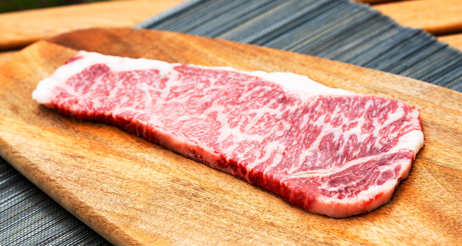 日本最古のブランド牛を美味しくいただきます！最高の近江牛カレー＆近江牛ステーキ in アウトドア