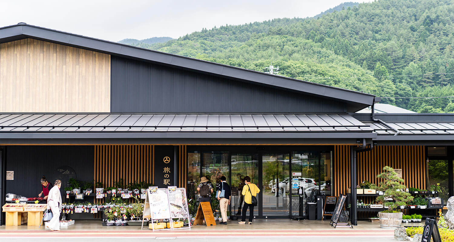 富士山の麓で楽しむ！富士河口湖町の旅の駅『kawaguchiko base』で観光とグルメを満喫