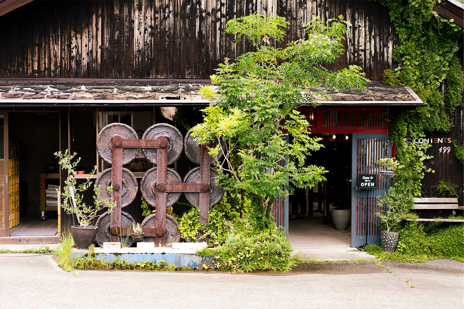 焼き物の里『信楽』を巡る女子ふたりのブラり旅　編集部のローカル魅力発見旅　-vol.2 信楽町編-