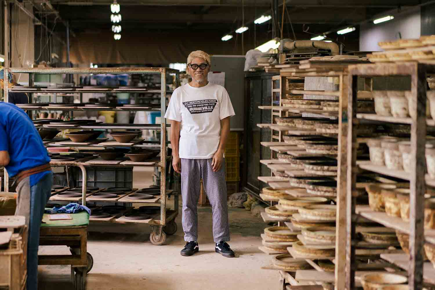 ボクとワタシの伝統工芸「信楽焼」を求めて人気窯元「丸十製陶」へ