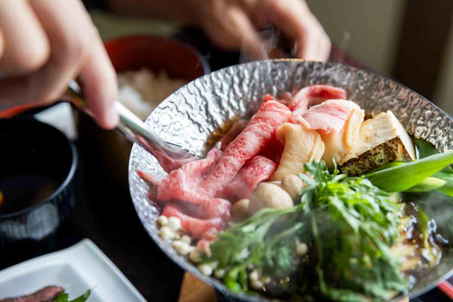 琵琶湖を横目に楽しむ滋賀県の話題スポットをSNSサーチで旅してみた