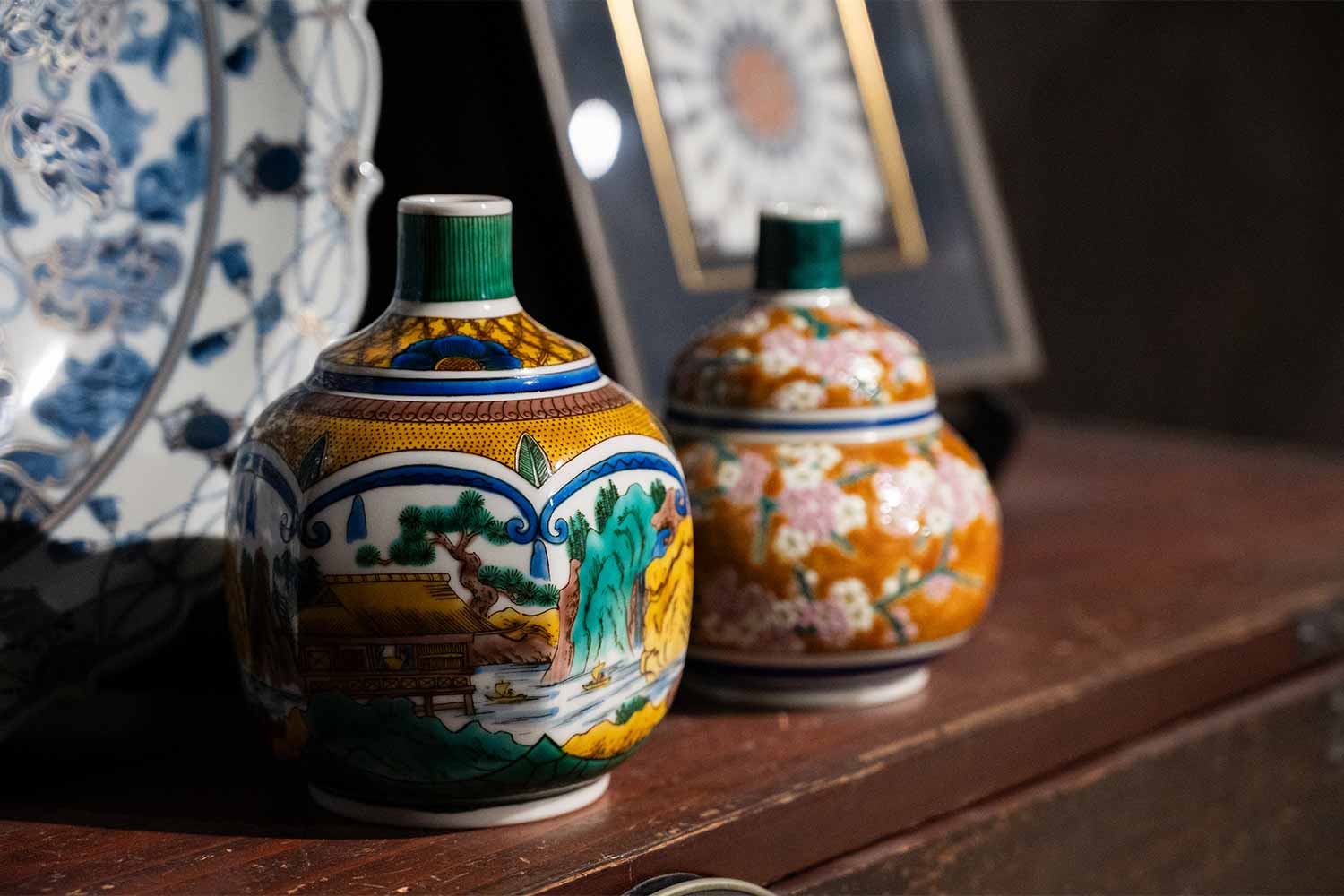 モダンアートと伝統工芸のコラボレーション！<br>アーティスト須田 悠さんと九谷焼の窯元へ