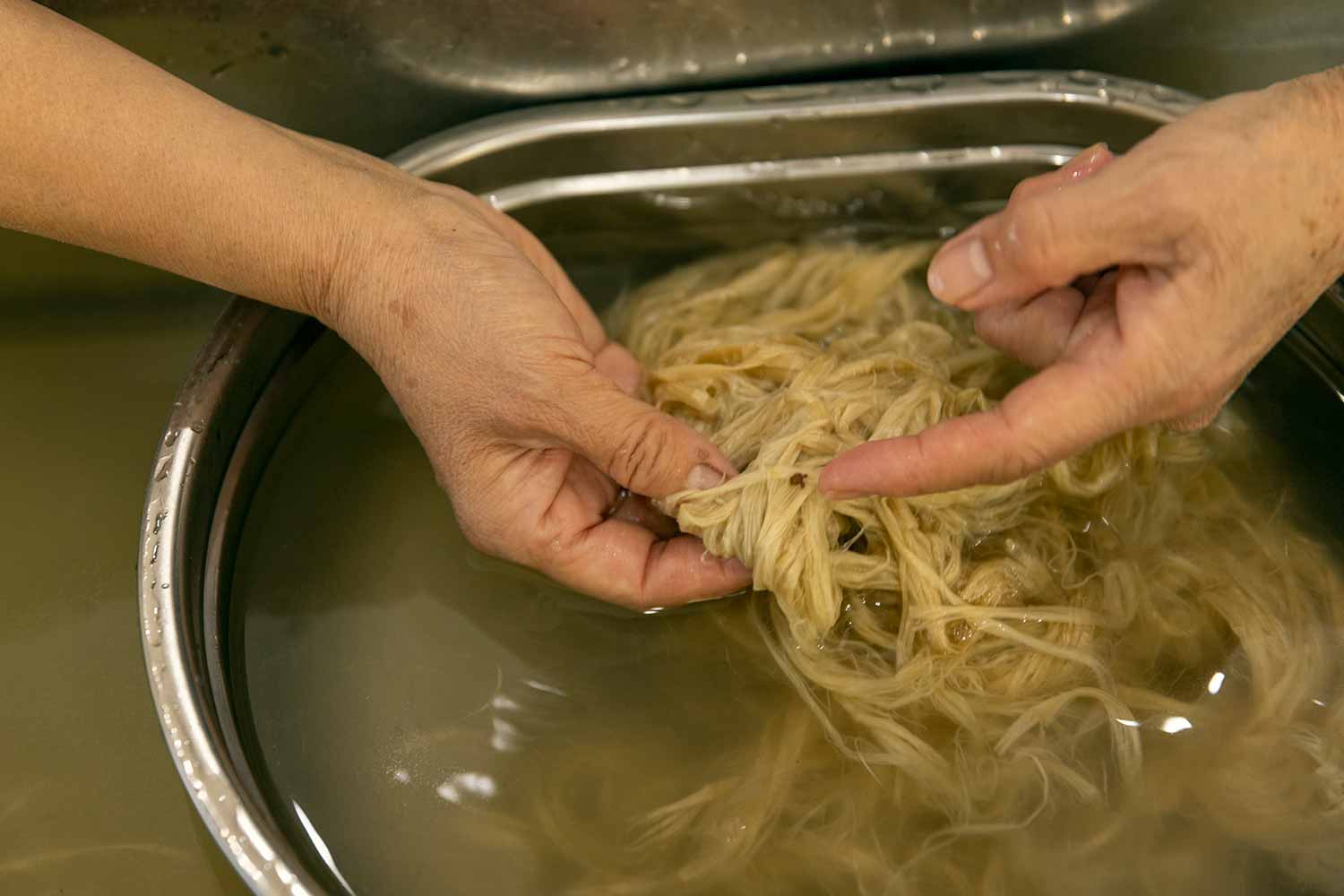 山形県の無形文化財『深山和紙』に<br>ふれる・まなぶ・創作する