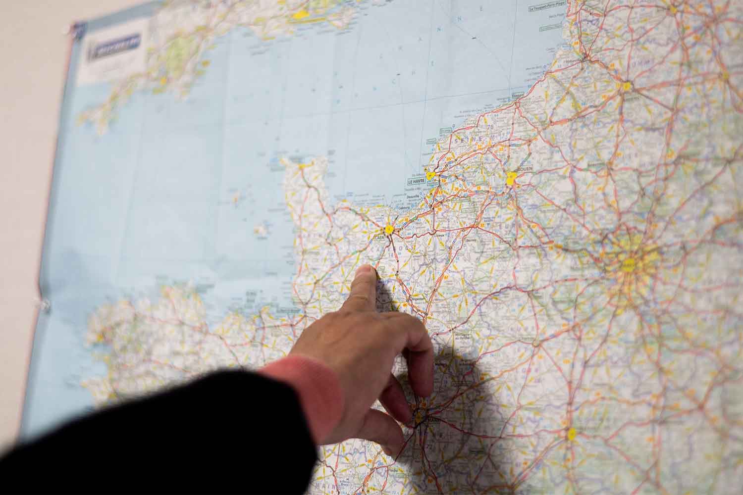 人にも地球にも優しい素材使いで世界を変える　山形発リネンニットメーカー『ケンランド』潜入記