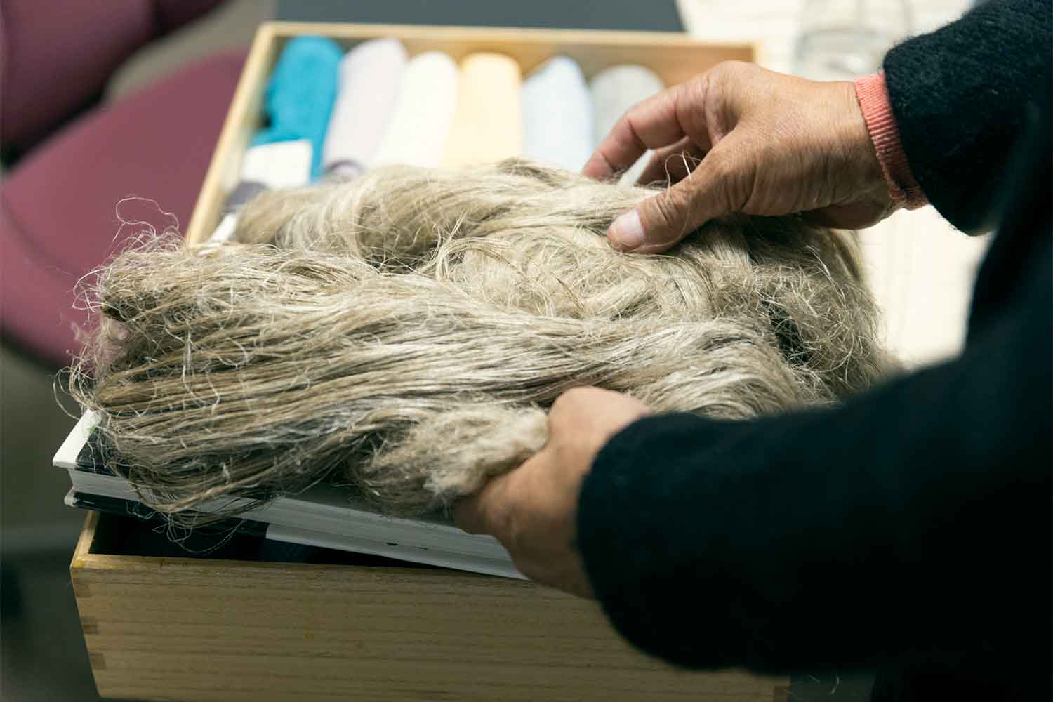 人にも地球にも優しい素材使いで世界を変える　山形発リネンニットメーカー『ケンランド』潜入記