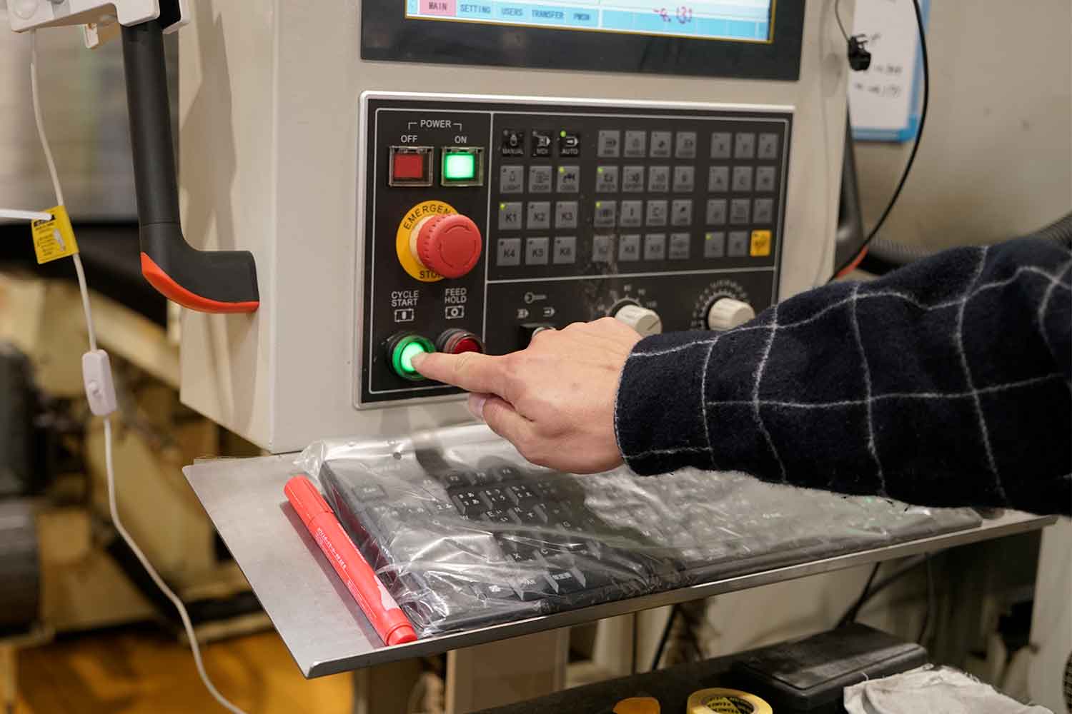 刃物の3S・関市から世界へ発信！日本初の超硬合金包丁『KISEKI:』の物語