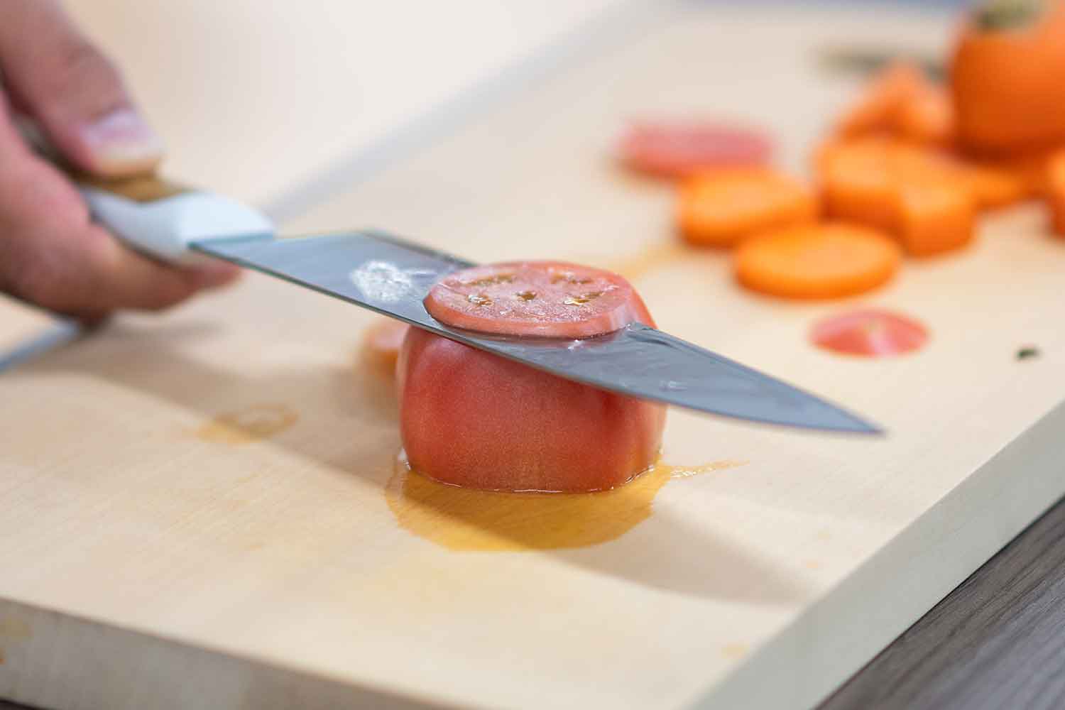 刃物の3S・関市から世界へ発信！日本初の超硬合金包丁『KISEKI:』の物語