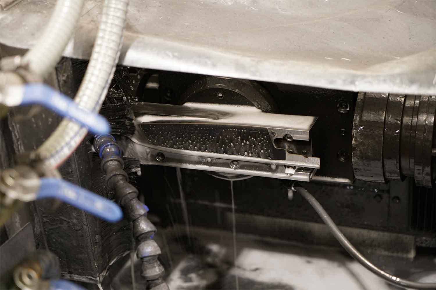 刃物の3S・関市から世界へ発信！日本初の超硬合金包丁『KISEKI:』の物語