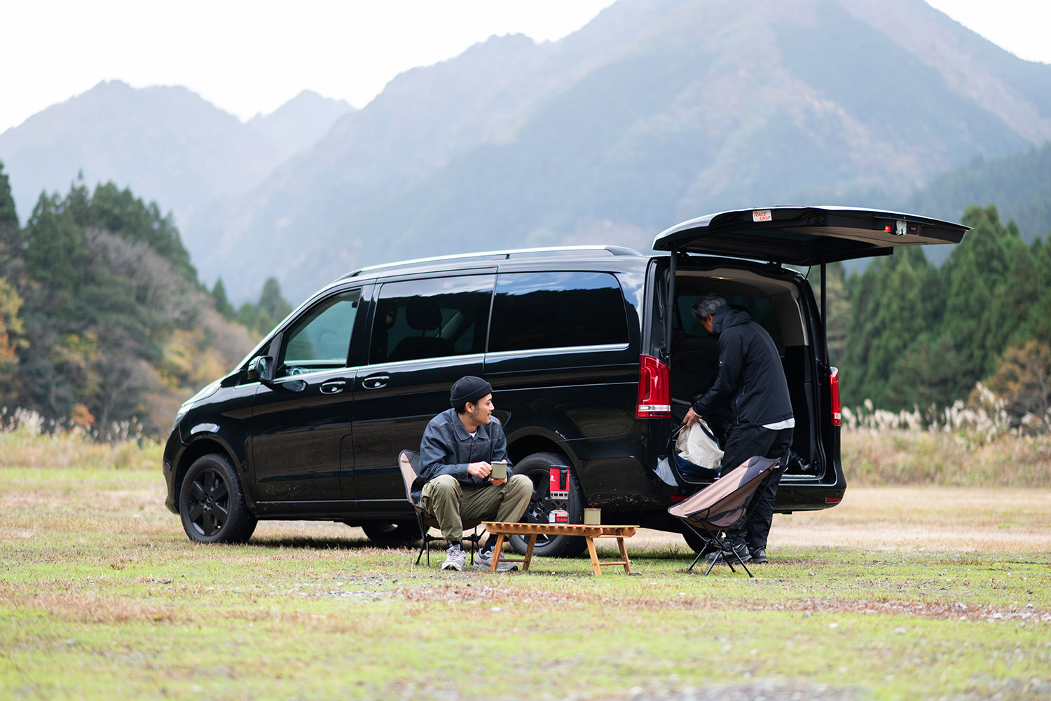 自然の中で癒しのひと時。森林浴と露天風呂が堪能できる温泉施設