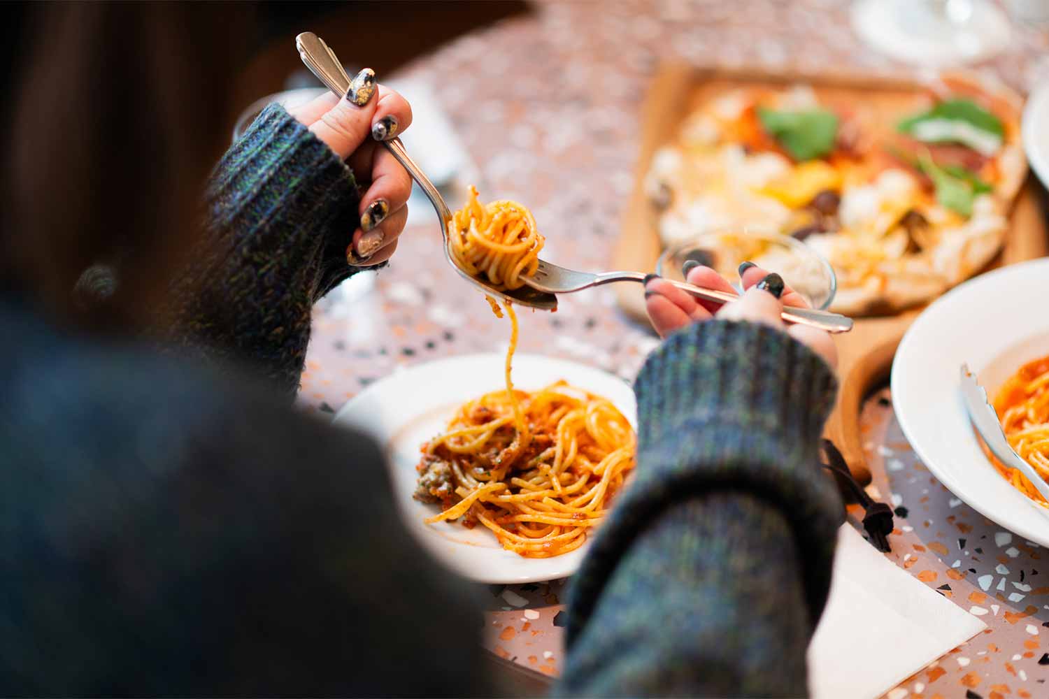 代官山の名店が大阪に！『アルベルゴ カフェ・ミケランジェロ』開店記念 シェフ×シェフのクロストーク