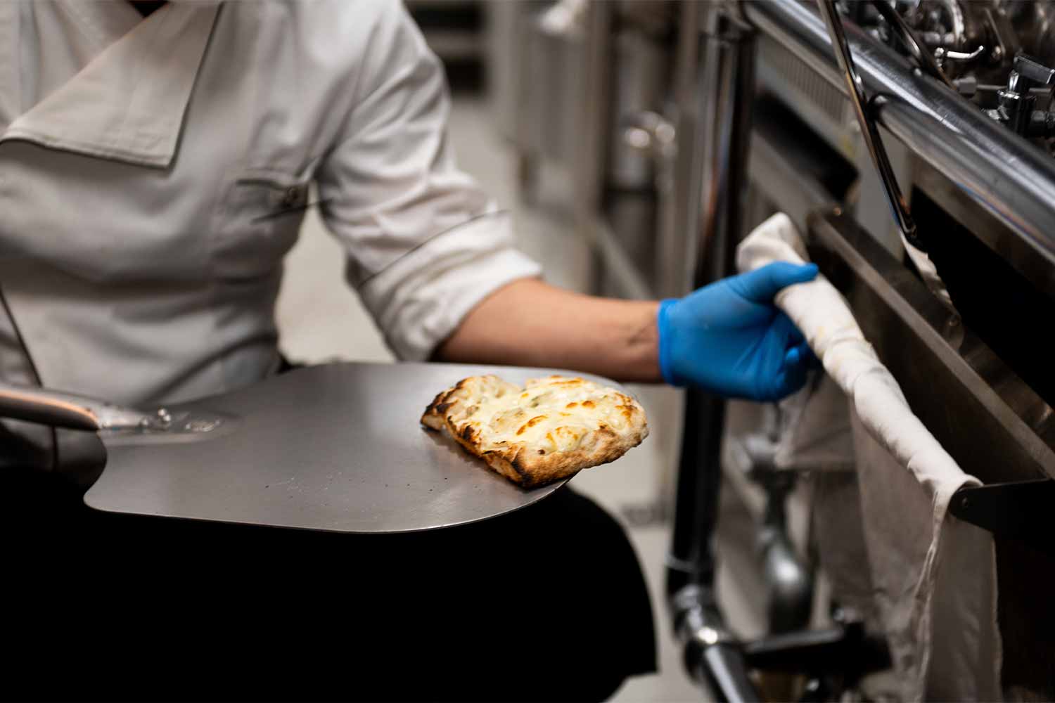 代官山の名店が大阪に！『アルベルゴ カフェ・ミケランジェロ』開店記念 シェフ×シェフのクロストーク