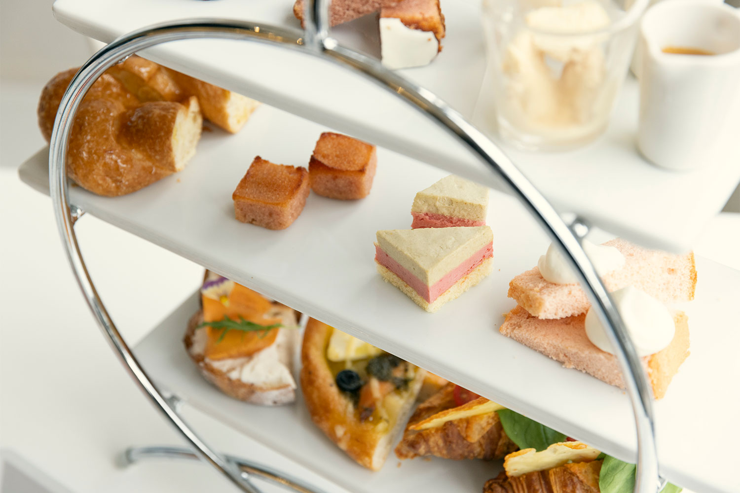 由緒ある有馬温泉でランチ＆スイーツが楽しめるデザイナーズカフェ