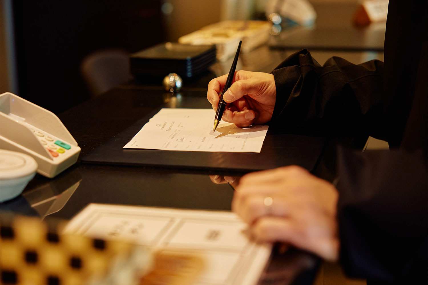 富士山の麓でBBQや温泉を満喫！ 富士河口湖で日帰りグランピング