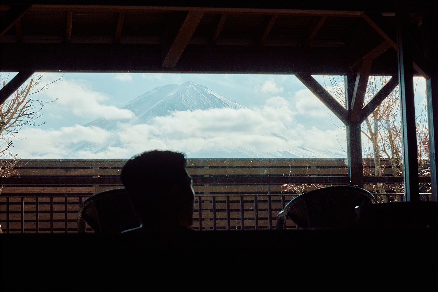 富士山の麓でBBQや温泉を満喫！ 富士河口湖で日帰りグランピング