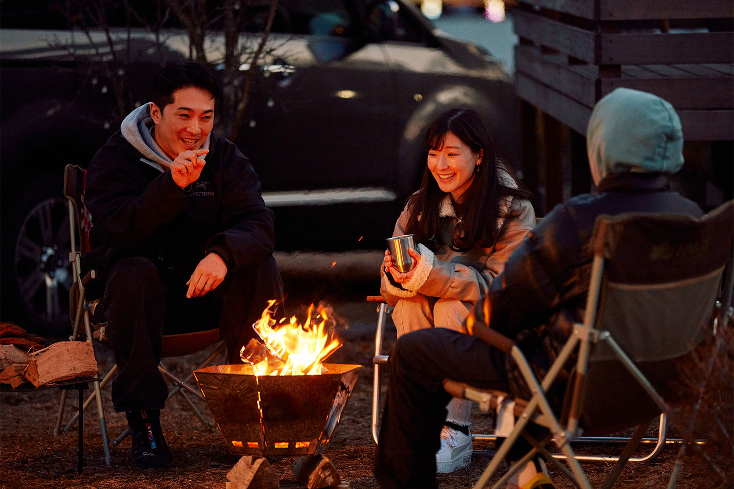 富士山の麓でBBQや温泉を満喫！ 富士河口湖で日帰りグランピング