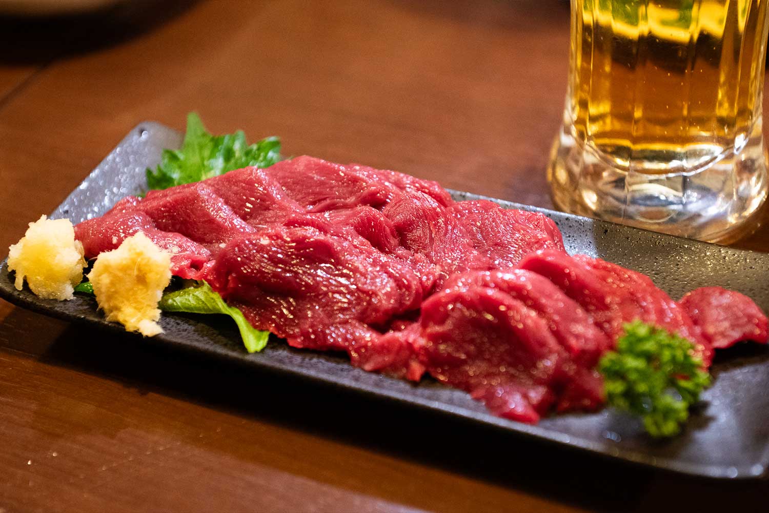 山梨県富士河口湖町の居酒屋『酒処 赤井』で絶品地元グルメと日本酒を堪能