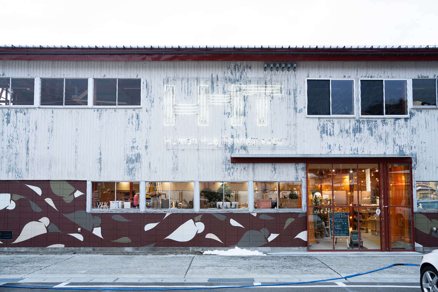 会津の工芸を支える『ヒューマンハブ天寧寺倉庫（HHT）』オーナー関さんご夫婦から見る会津モノづくりの未来。