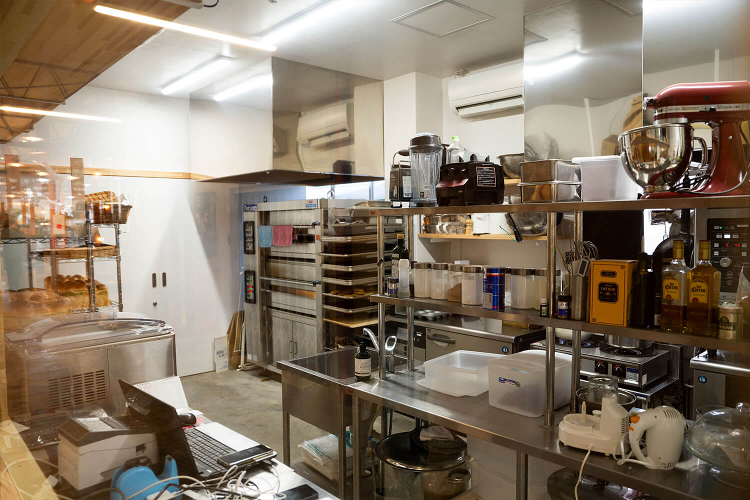 会津の工芸を支える『ヒューマンハブ天寧寺倉庫（HHT）』オーナー関さんご夫婦から見る会津モノづくりの未来。