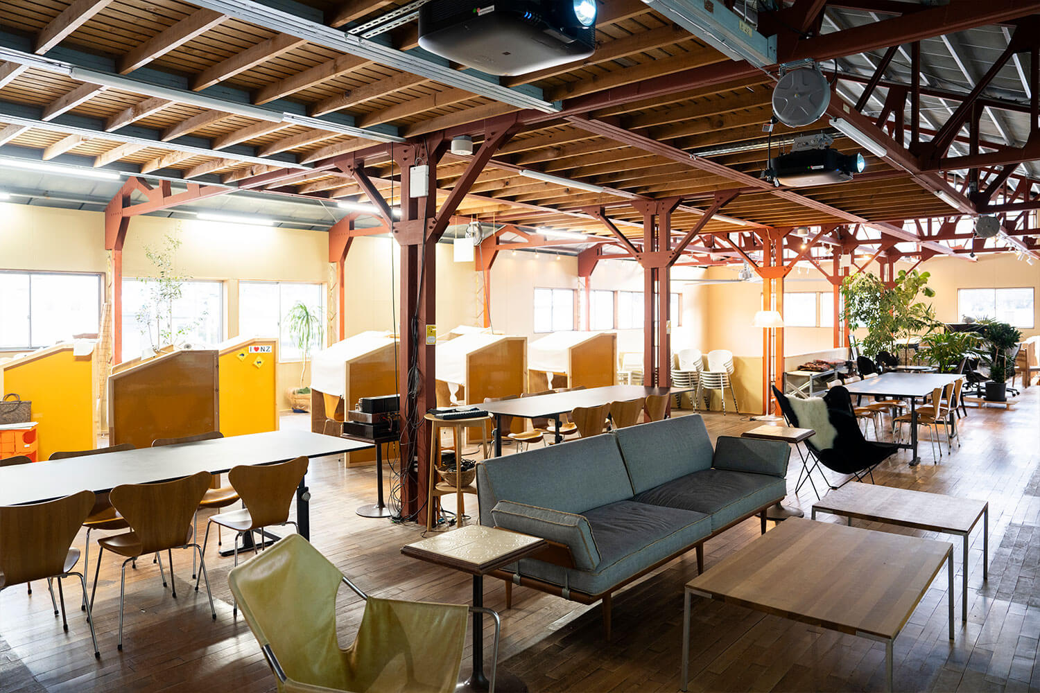 会津の工芸を支える『ヒューマンハブ天寧寺倉庫（HHT）』オーナー関さんご夫婦から見る会津モノづくりの未来。