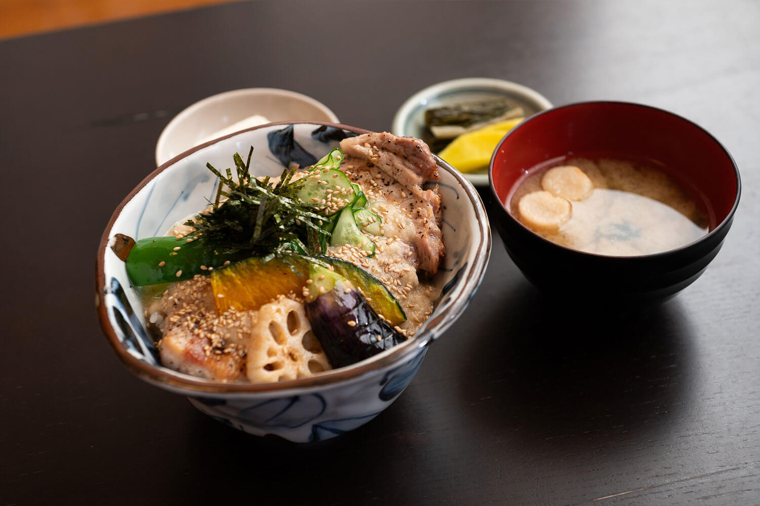 富士河口湖のB級グルメ！老舗『味処 まんぷく』でかっぱめしを堪能しよう