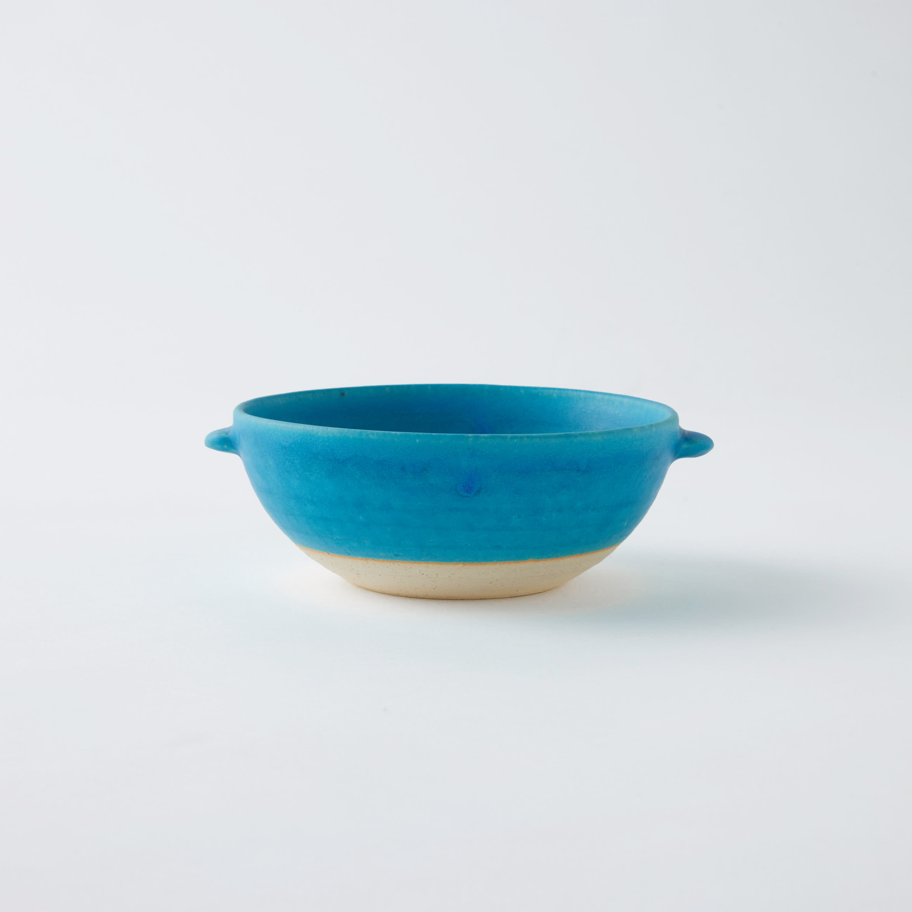 『ブルーラグーン』: 信楽焼で彩るおうち食体験 – THE HARVESTの新作テーブルウェア