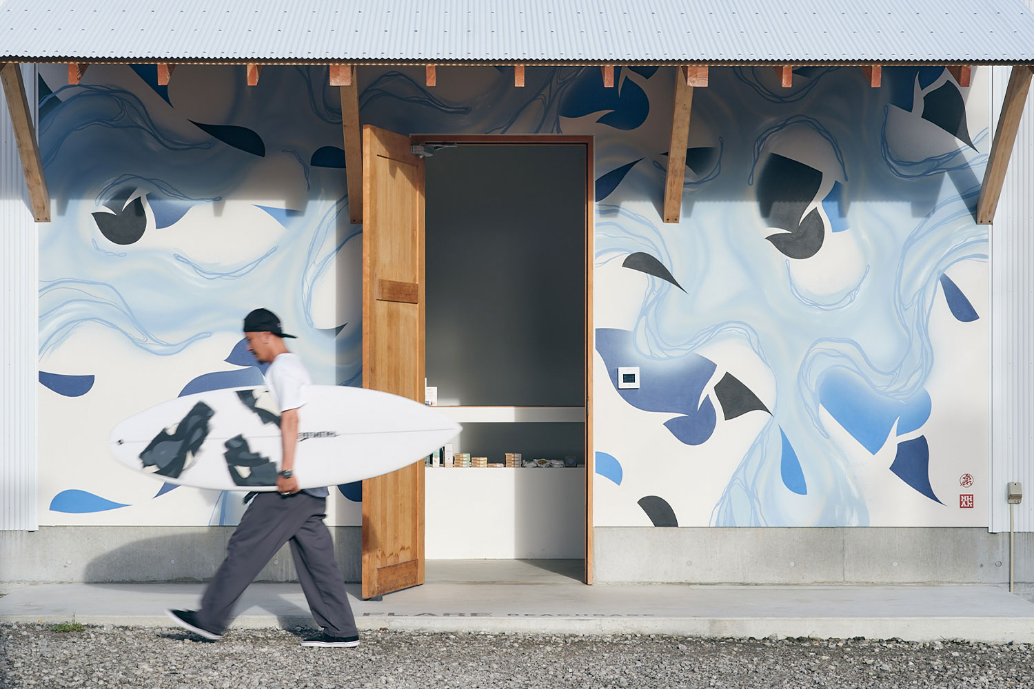 アート×工芸企画〈BLEND IT TRADITION〉<br>ペインター／アーティストMHAK氏に聞く