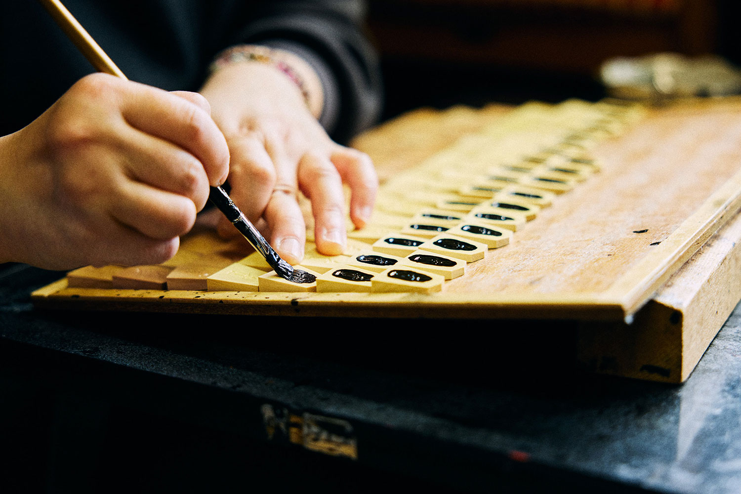 聖地・山形県天童市から将棋界をバックアップ！ 将棋駒工房『中島清吉商店』の矜持を紐解く