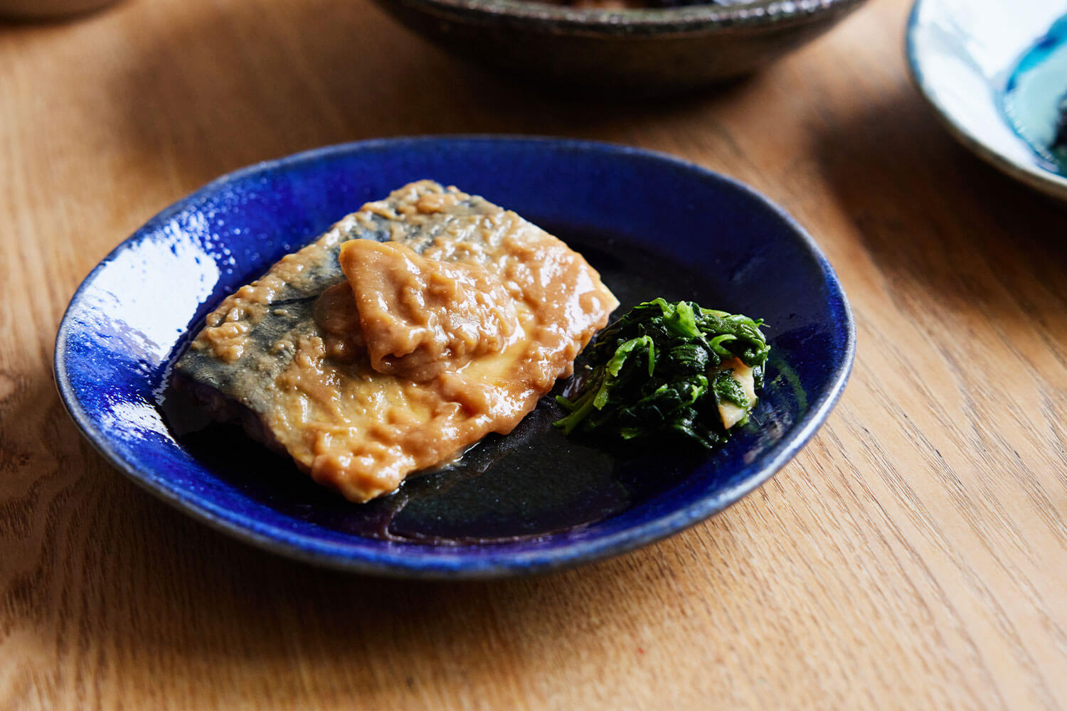 いつもの食卓をちょっと素敵に<br>季節の色をまとう『信楽四季彩陶』