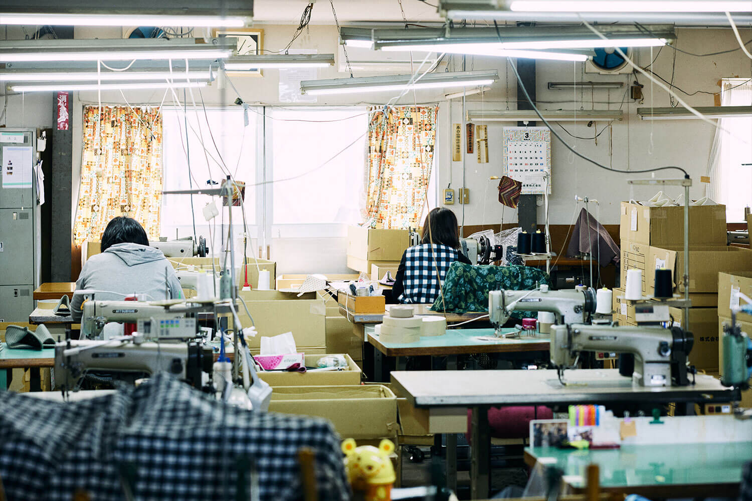 技術の力と想いの力で雇用を守る 宮城蔵王のスリッパメーカー