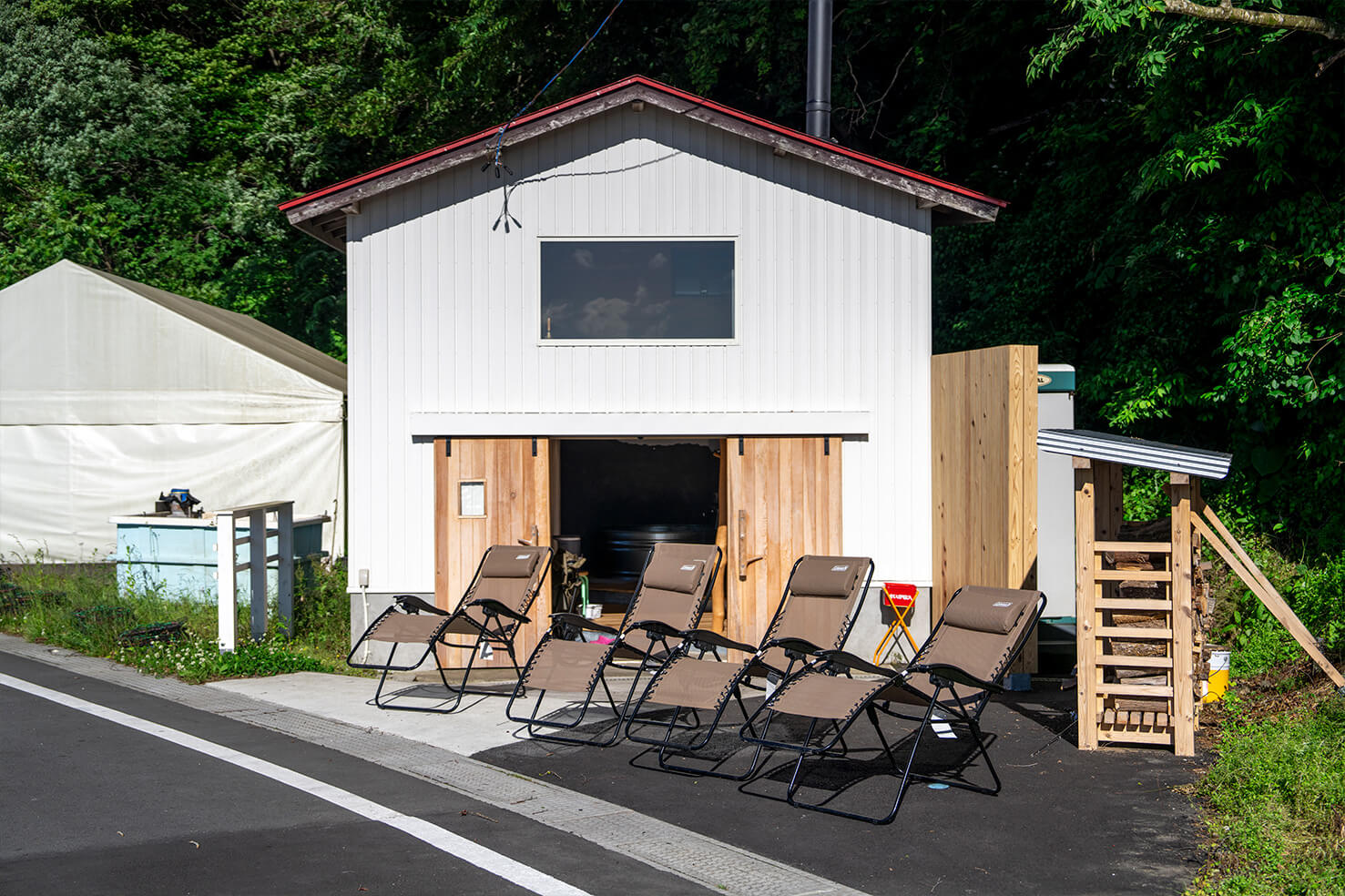 漁港が見えるサウナと女将に癒される「唐桑御殿つなかん」：気仙沼ひとり旅