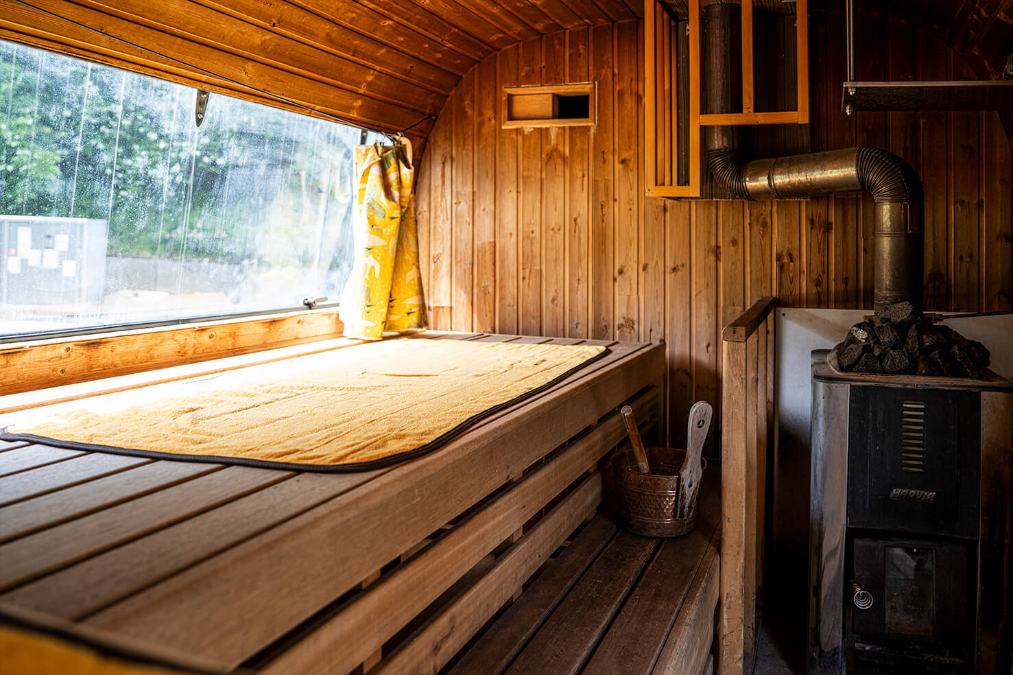 漁港が見えるサウナと女将に癒される「唐桑御殿つなかん」：気仙沼ひとり旅