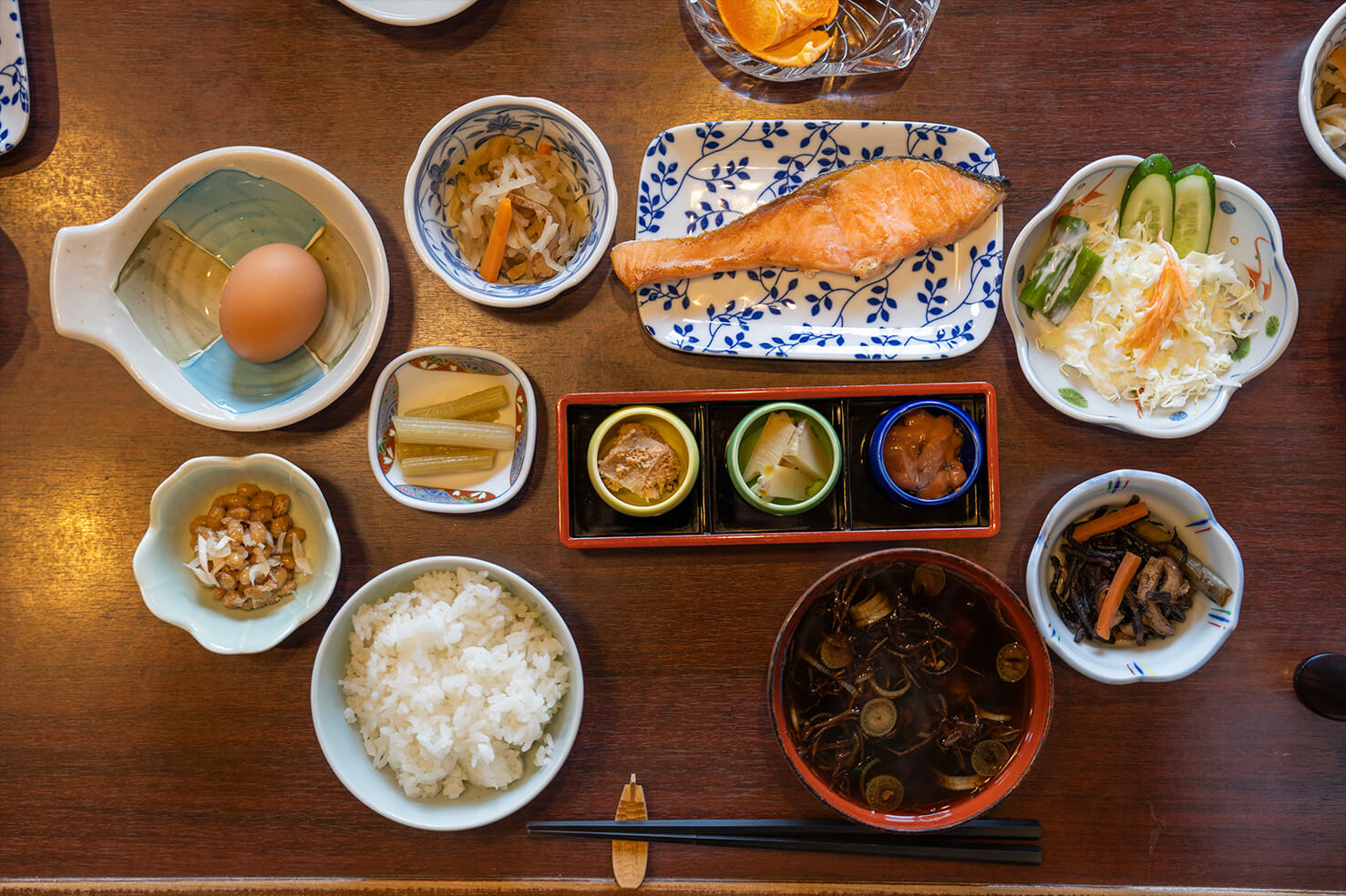 漁港が見えるサウナと女将に癒される「唐桑御殿つなかん」：気仙沼ひとり旅
