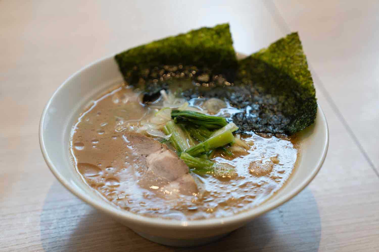 地元の胃袋を掴み続ける『らーめん堂 仙台っ子』で<br>仙台ローカルたちのソウルをすする