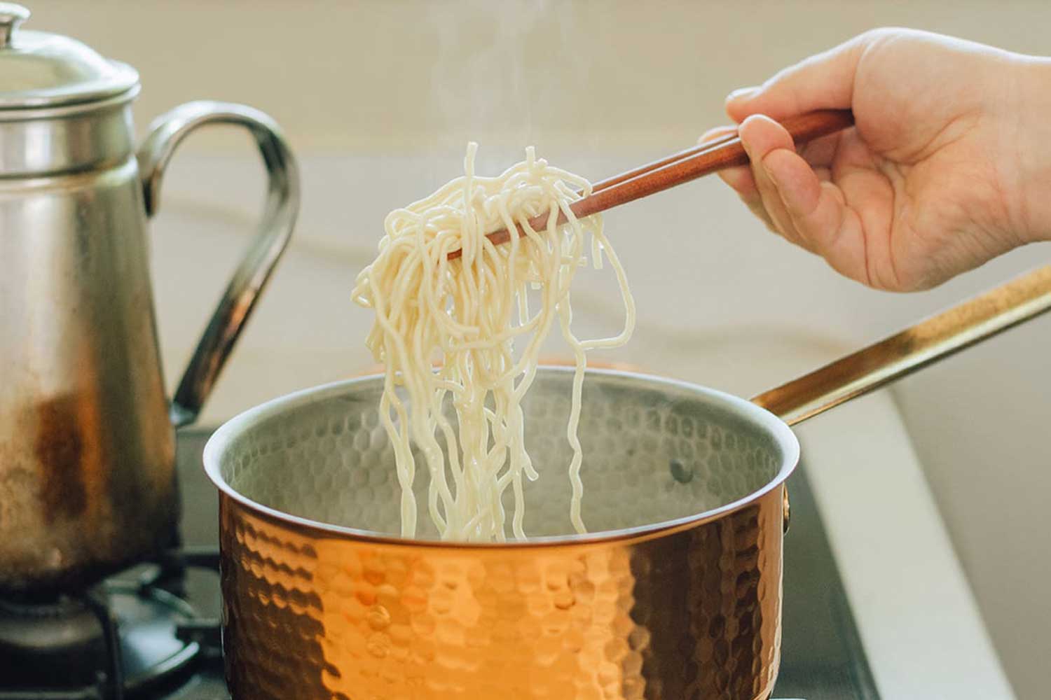 地元の胃袋を掴み続ける『らーめん堂 仙台っ子』で<br>仙台ローカルたちのソウルをすする