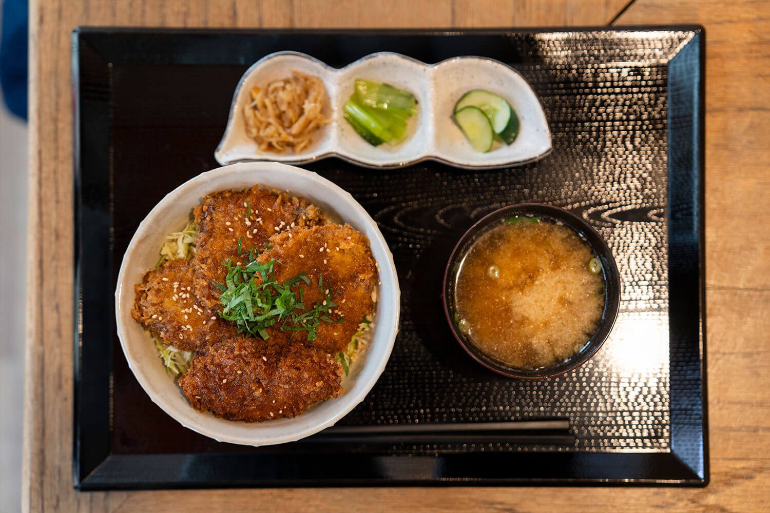 気仙沼で漁師を応援する『鶴亀の湯・鶴亀食堂』：銭湯と食堂で地域の笑顔を紡ぐ
