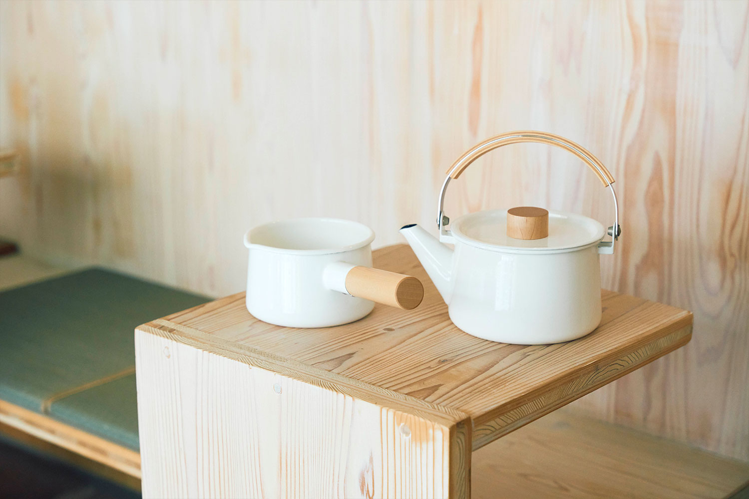 昔を懐かしみ、今に紡がれていく<br>琺瑯〈kaico〉のある暮らし