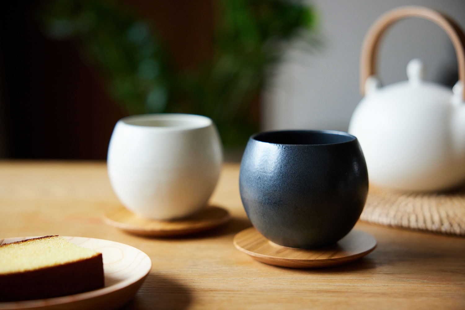 SALIU ころころ 湯呑みセット(白/黒)