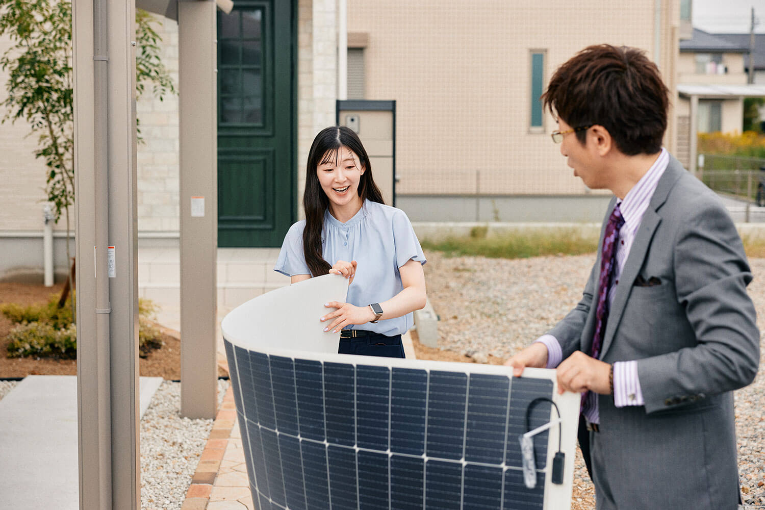 曲がる？軽い？薄い？次世代の太陽光発電<br>HESTAソーラーってなに？