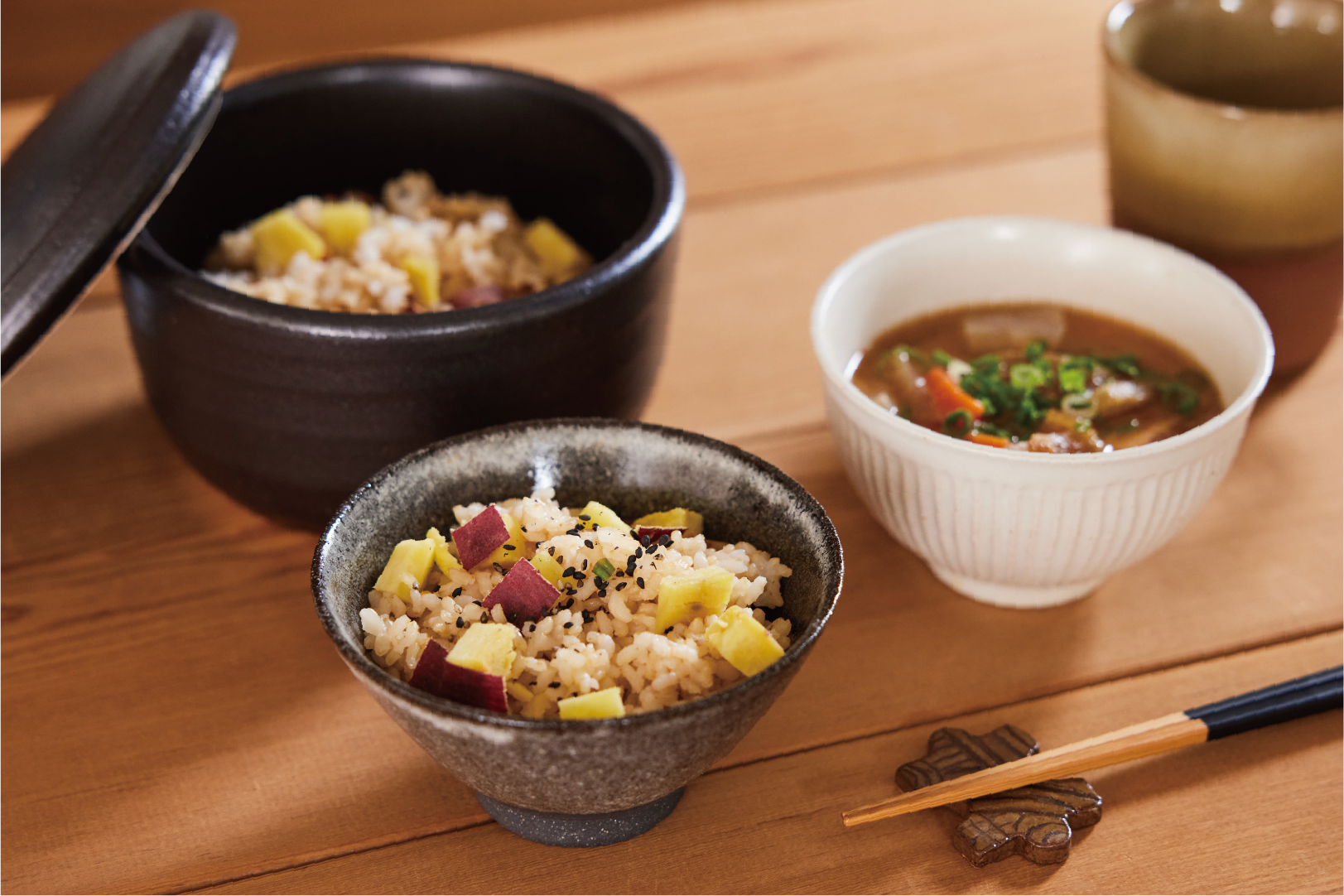 季節のうつろいを取り入れて豊かな食卓に<br>「秋色の器と日本の食」