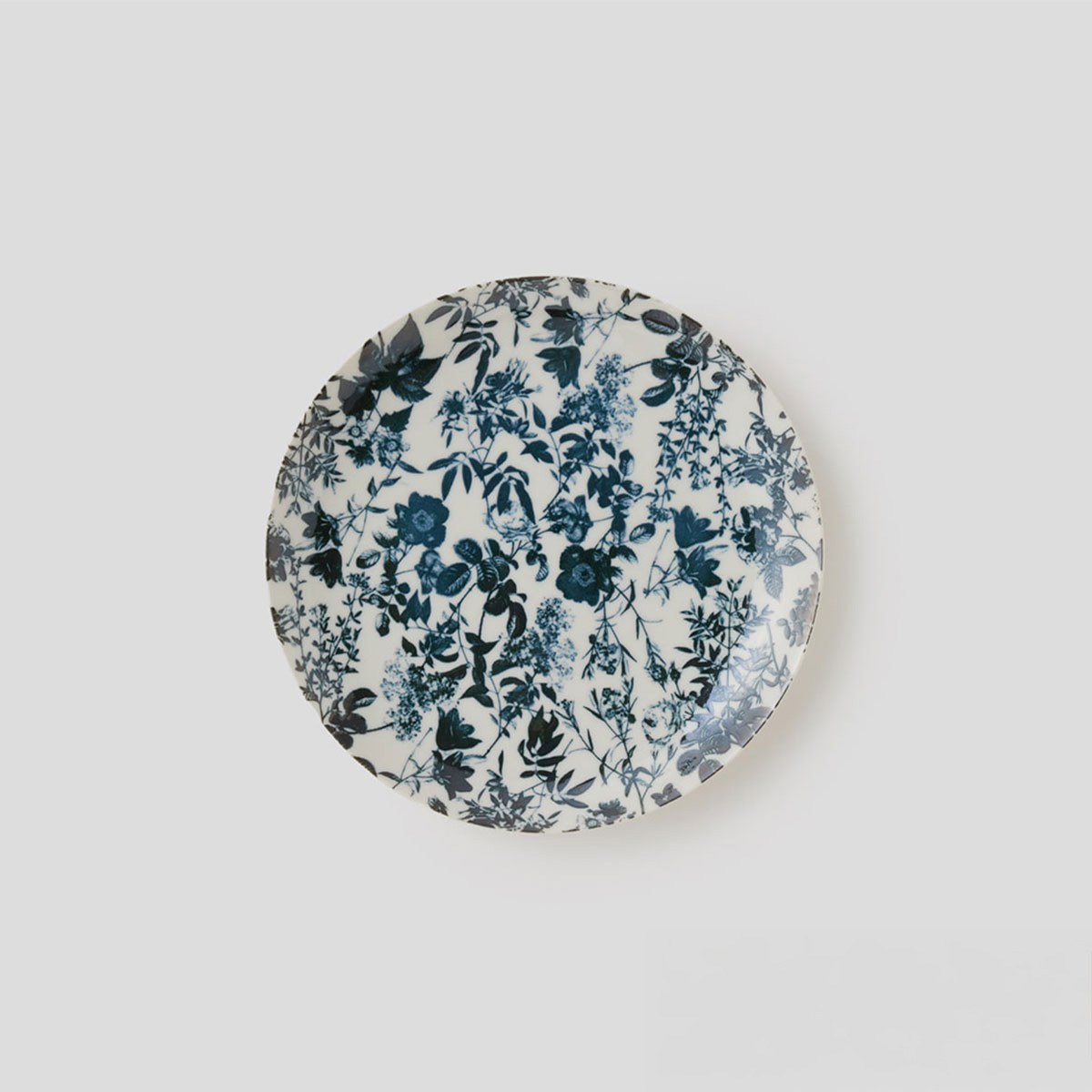 雪解けを待つように冬の食卓も変化を楽しむ<br>「冬色の器と日本の食」