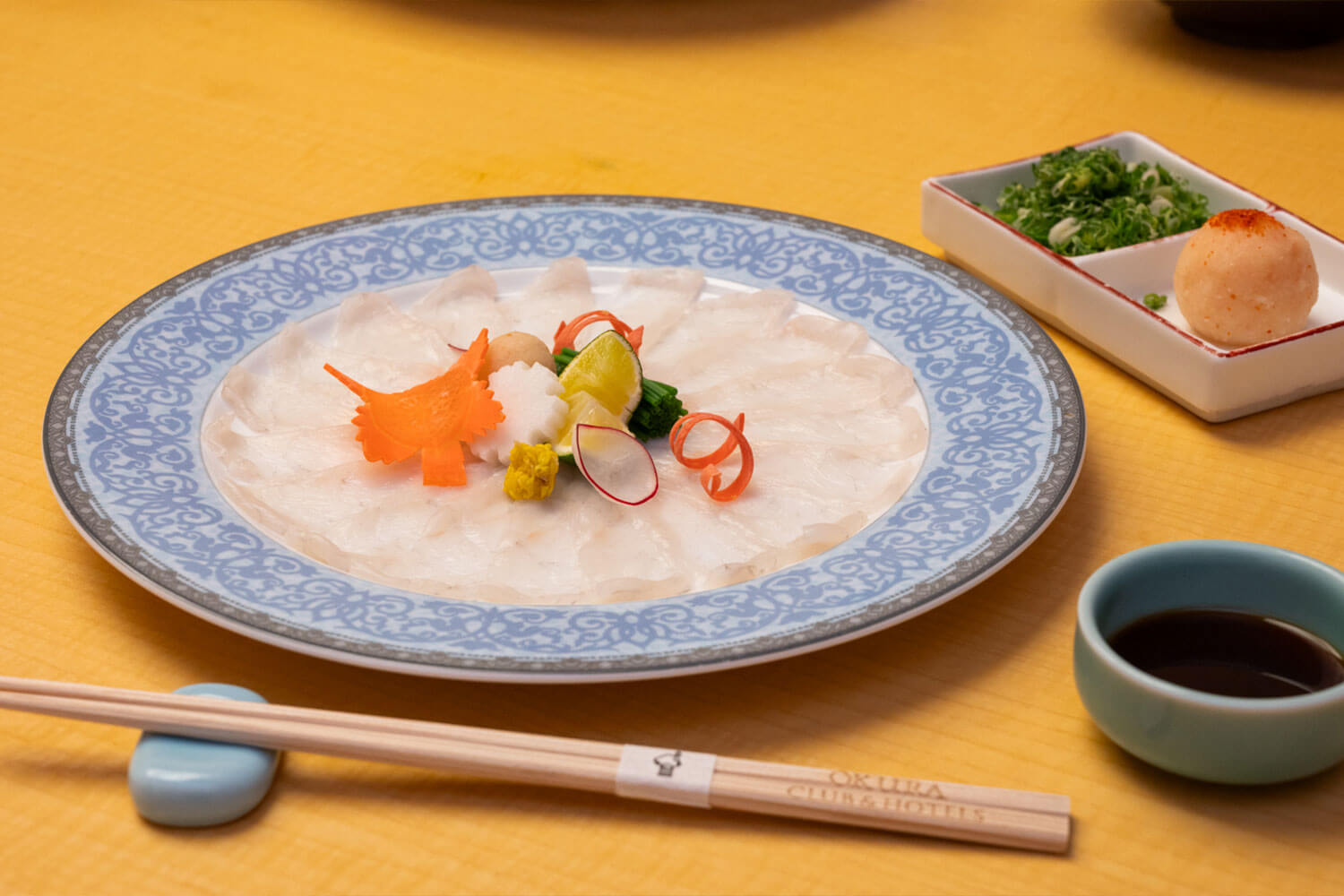 新導入の屋内サーキットと絶品フグ料理を堪能！<br>淡路島に浮かぶリゾートホテル宿泊記