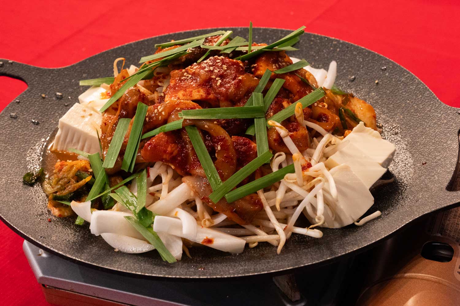 有馬温泉の丘の上にエリア待望の居酒屋が誕生。昭和レトロな居酒屋『紀龍』を訪ねて