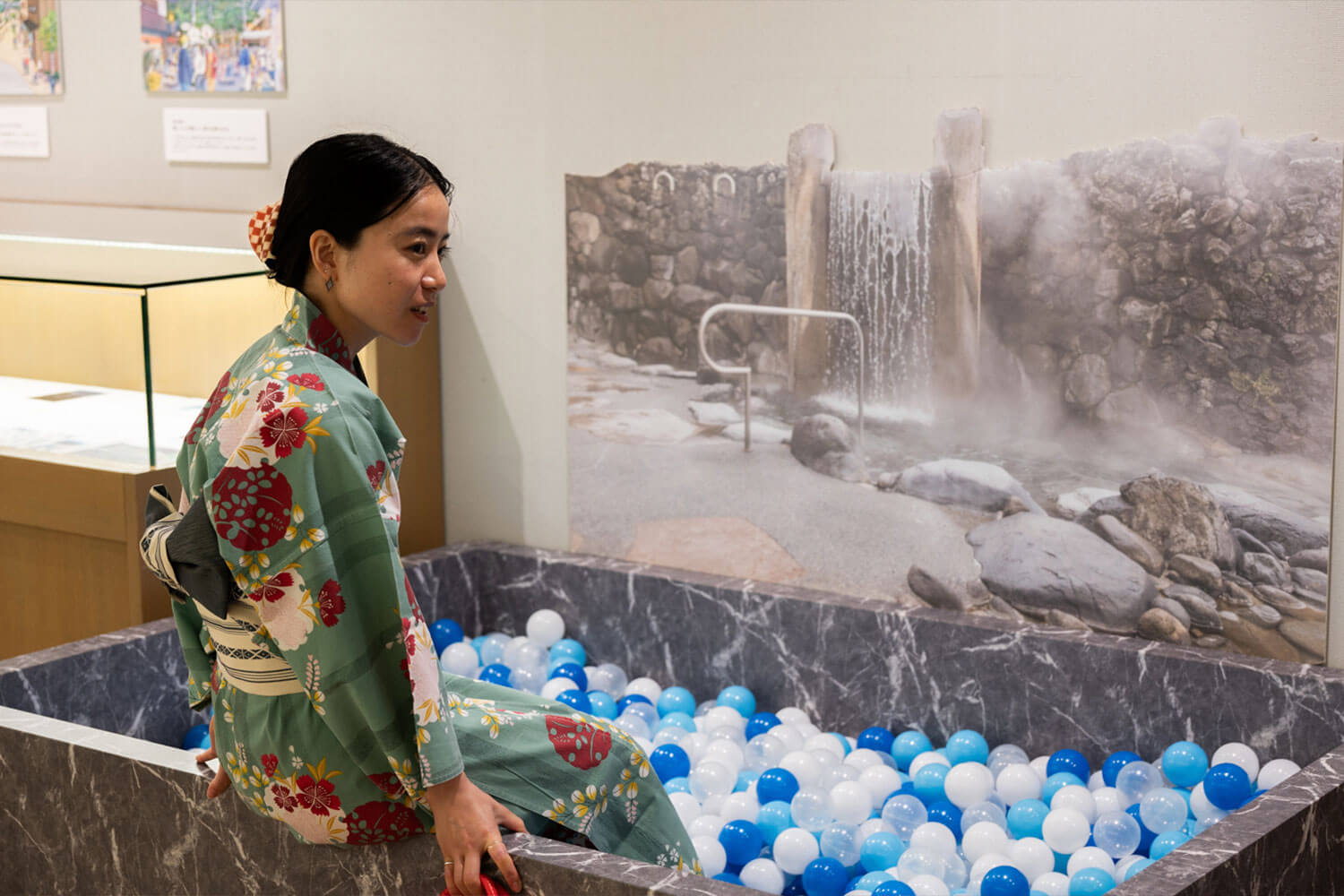 風情あふれる街並みを浴衣でのんびりそぞろ歩き。 HESTA女子2人と巡る、城崎温泉ぶらり旅。
