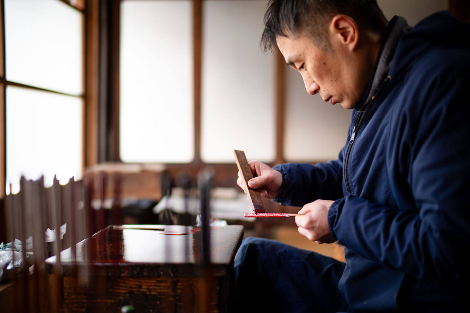 老舗塗箸メーカー『マツ勘』が掲げる<br>お箸をとおした未来の“わくわく”づくり