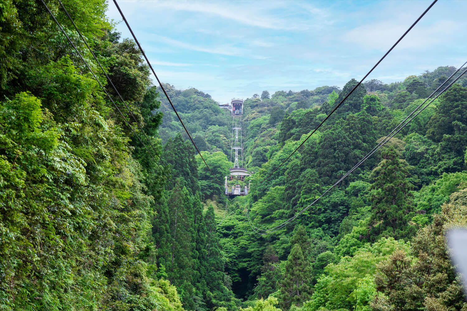 風情あふれる街並みを浴衣でのんびりそぞろ歩き。 HESTA女子2人と巡る、城崎温泉ぶらり旅。
