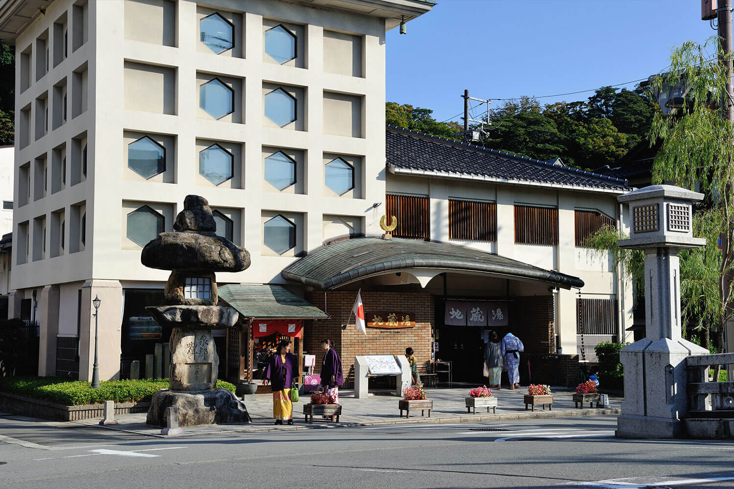 ほっこり和んで美食を堪能。大人のための城崎ステイ『ザ グラン リゾート城崎』宿泊記