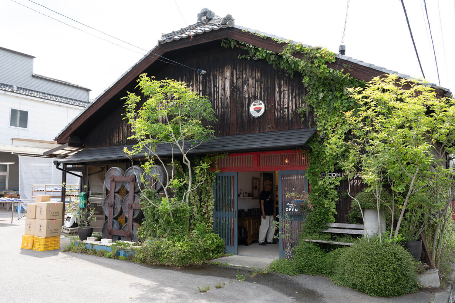 信楽焼の窯元 丸十製陶