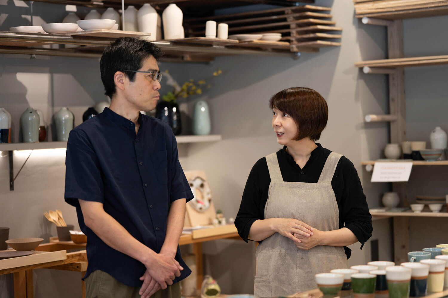 異なる出自が響き合う伝統と革新の夫婦窯 京都・東山『蘇嶐窯』を訪ねて