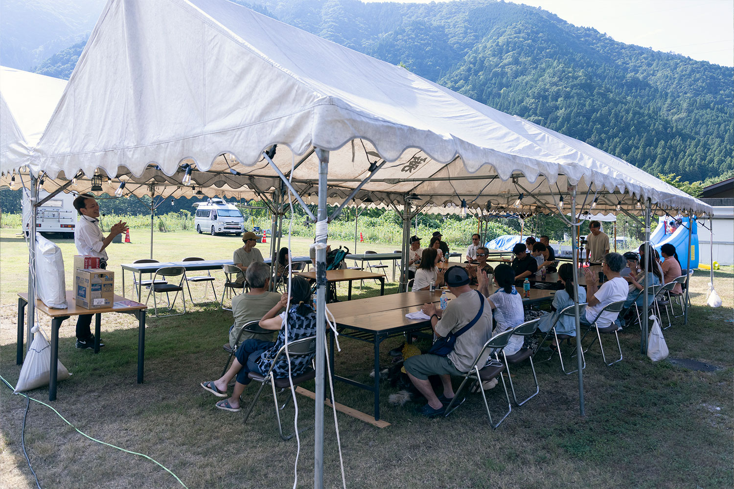 温泉隣接のRVパークにキャンピングカー集結！笑顔が交わるマル得イベントに潜入